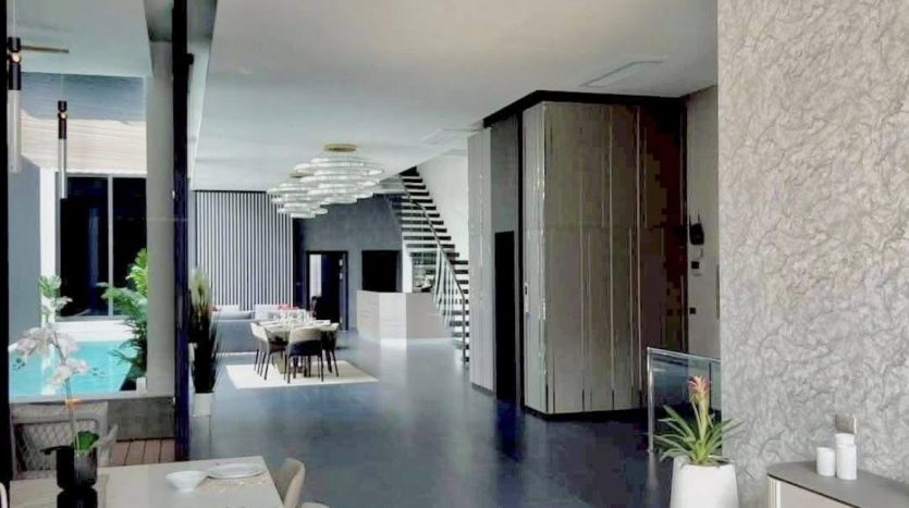 4-Storey Brand New Luxury Pool Villa For Sale – Prime Investment in Pratumnak Pattaya