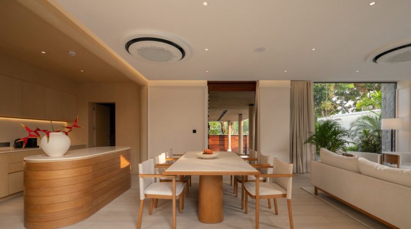 3 Br Mövenpick Pool Villa For Sale – Premium Smart Home on Prime Na Jomtien Location Close to Beach