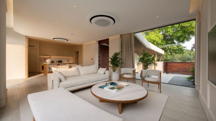 3 Br Mövenpick Pool Villa For Sale – Premium Smart Home on Prime Na Jomtien Location Close to Beach