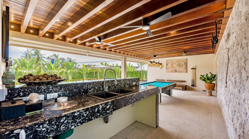 Mabprachan Lake Pattaya Luxury 4 Br Pool Villa For Sale – Surrounded by Nature