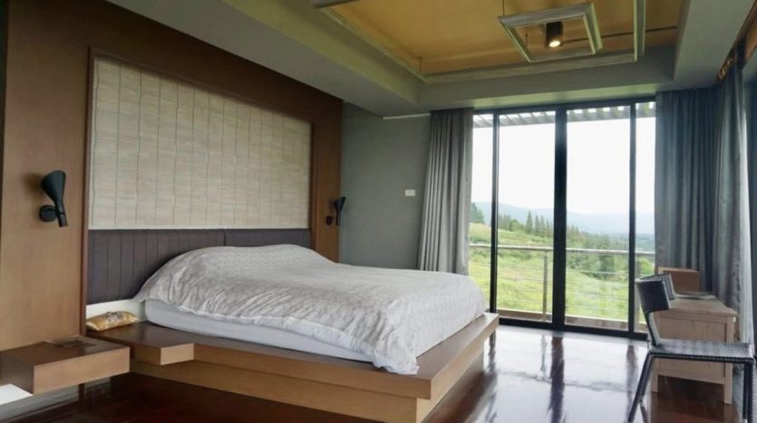 Nature Retreat 7 Br House For Sale in Pak Chong Khao Yai – Scenic Hilltop, National Park View